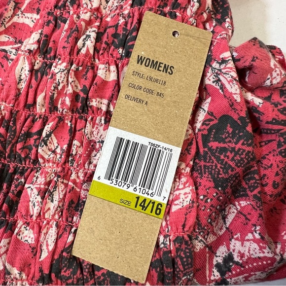 DKNY Jeans Floral V Neck Smocked Short Sleeve Top SZ 14 - Picture 5 of 10